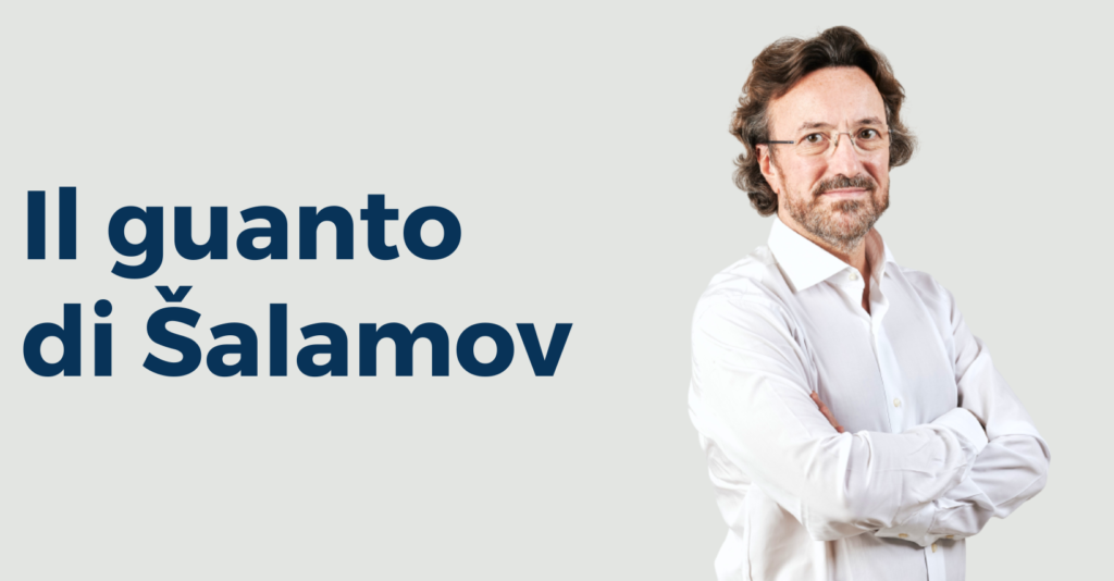 Nel racconto “Il guanto”, Šalamov descrive la sua trasformazione fisica e interiore: le mani devastate dal lavoro forzato si rigenerano, ma l’identità che rinasce è la stessa, solo più consapevole e radicata. L’identità non si trova all’esterno, ma attraverso la forza interiore, anche quando tutto sembra perso.